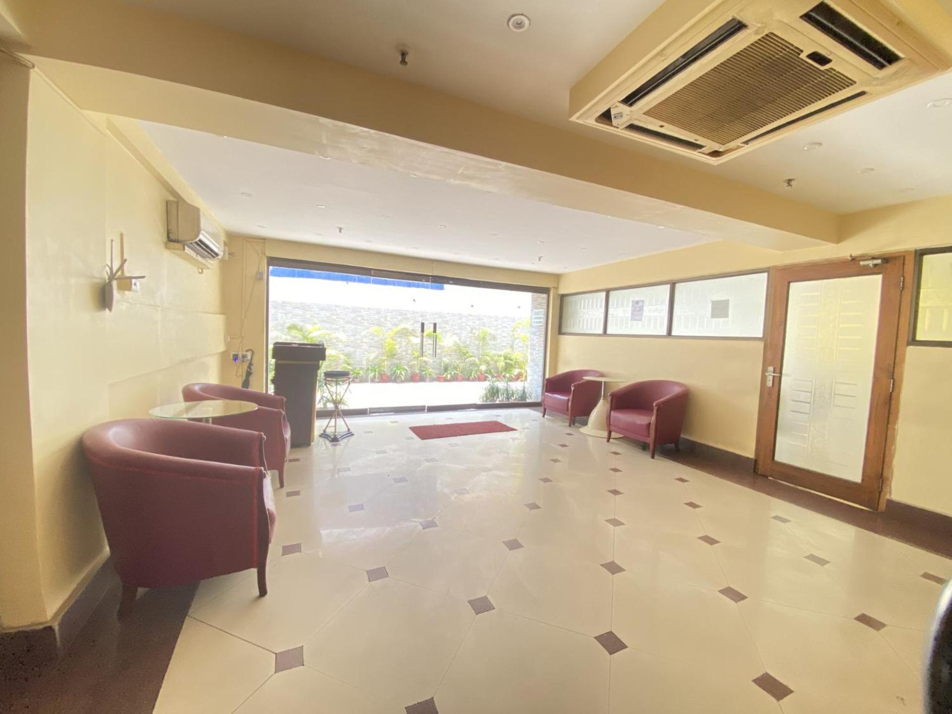 Astoria 2* Kolkata