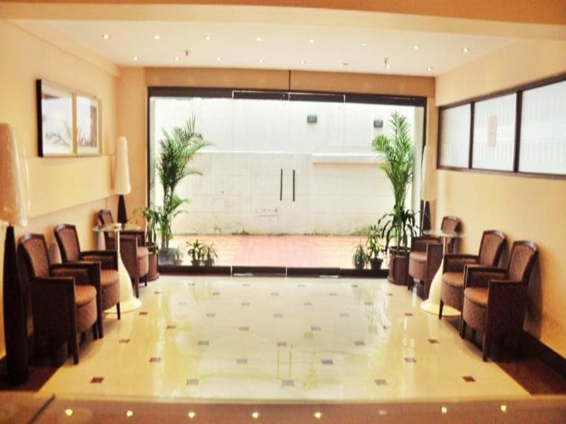 Astoria Hotel 2*